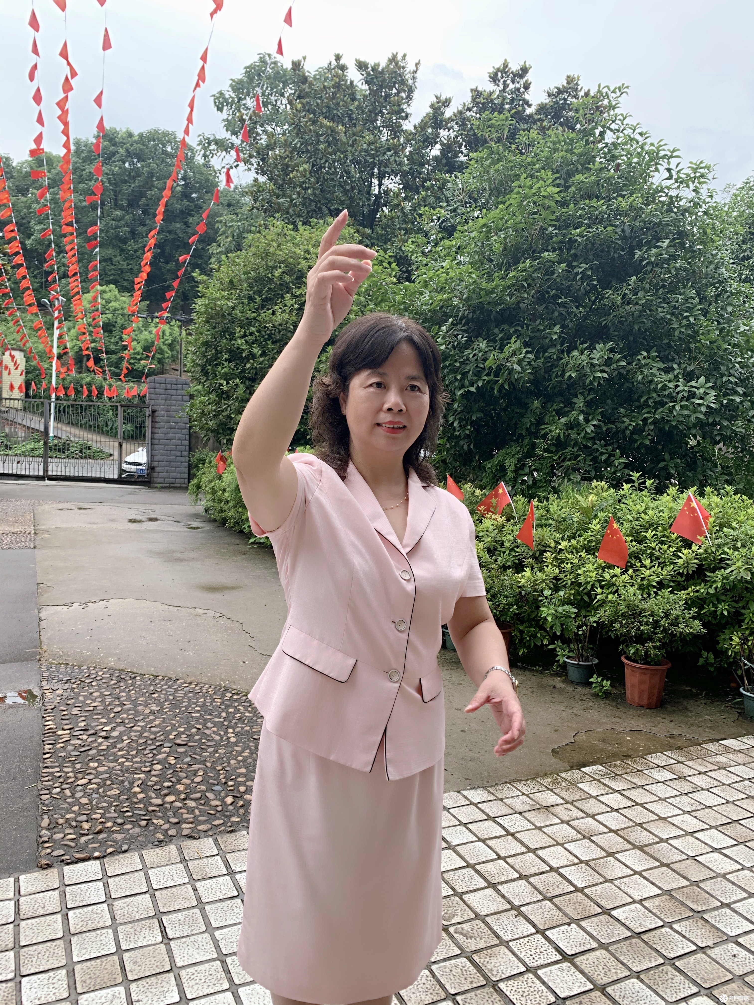 獻禮建黨百年| 唱支山歌給黨聽，堅定不移跟黨走